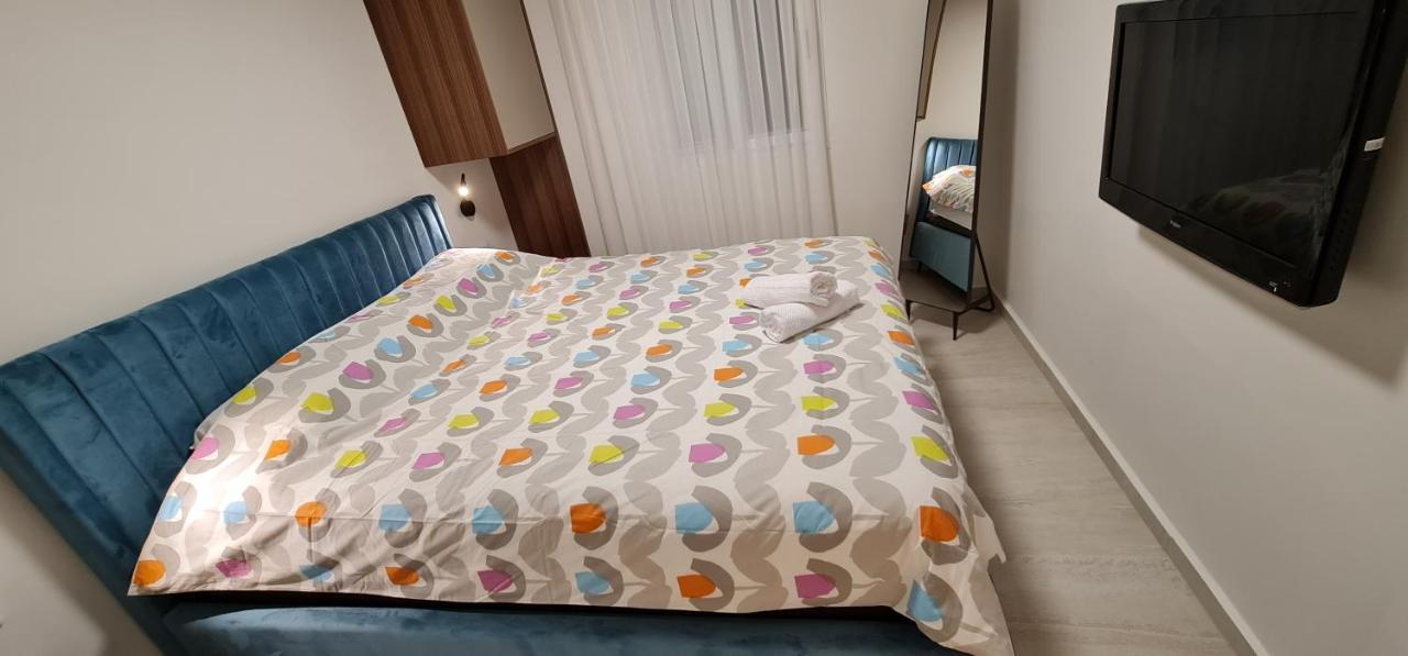 Apartment Sea Side